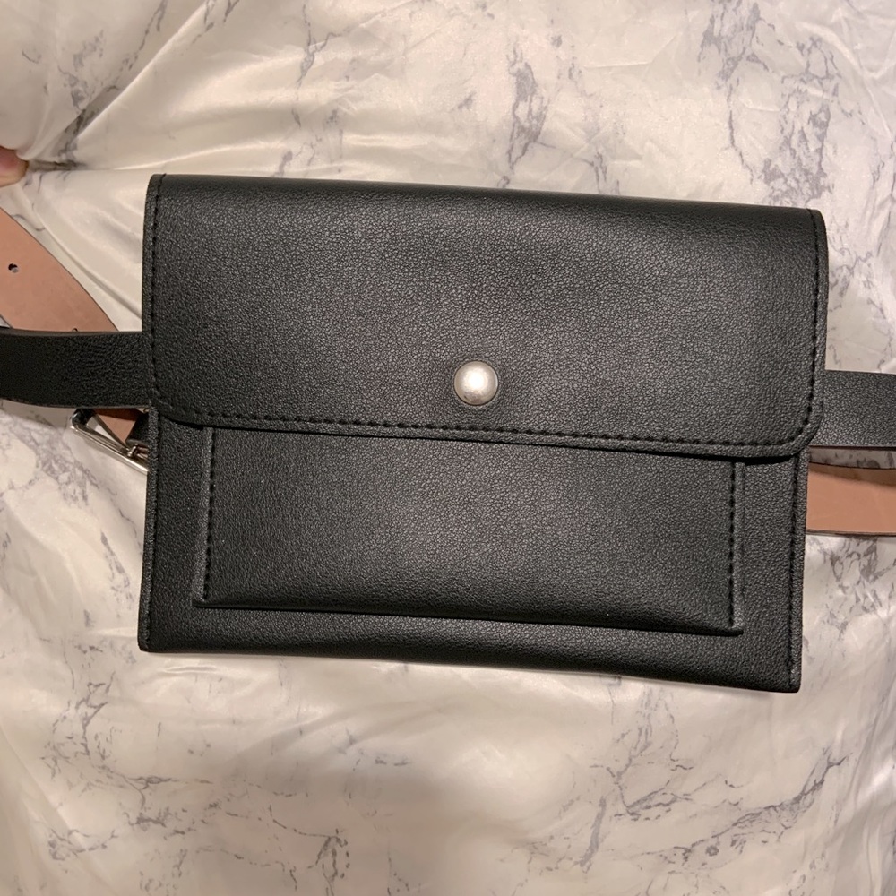 Waist belt bag